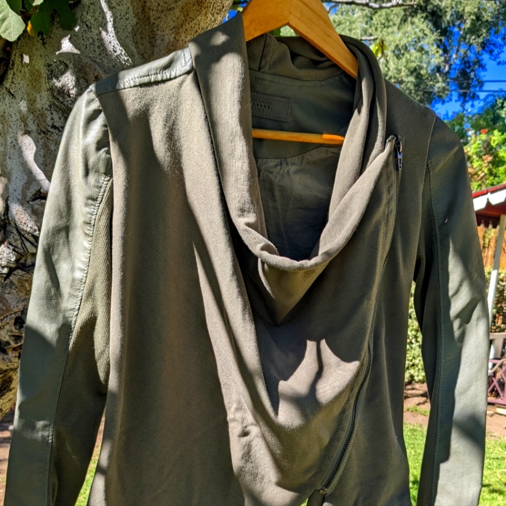 Women's Jacket in Khaki , Size XS